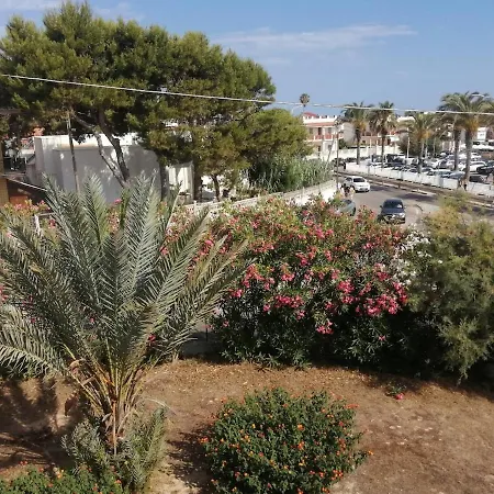 Holiday home Carrube Fifty Meters From The Sea